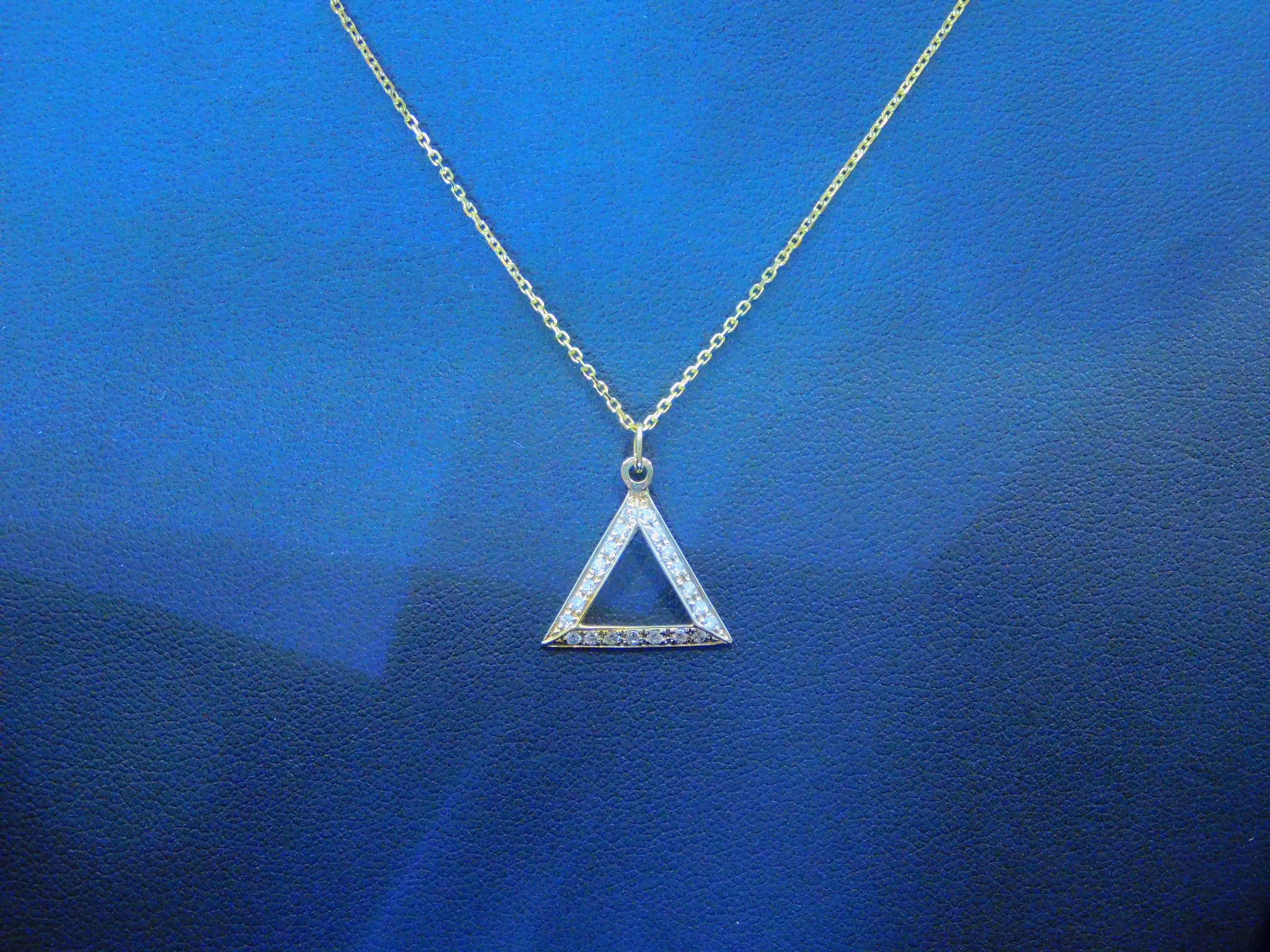 Ladies Pendant